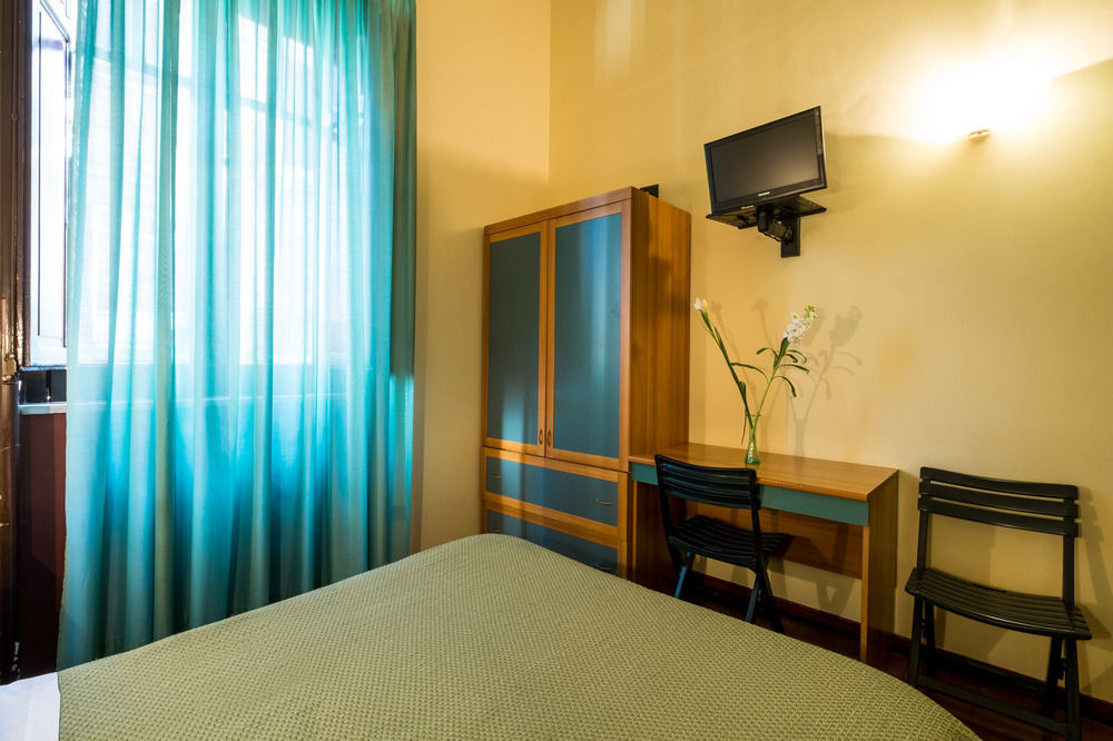 Hotel Italia Palermo Bagian luar foto